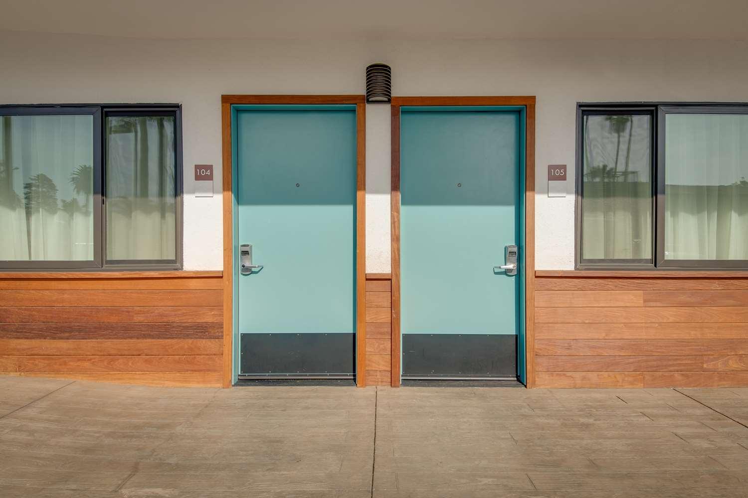 Best Western At Ventura Pier Exterior photo